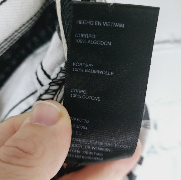 BDG UO URBAN OUTFITTERS | black stripe straight cropped jeans - Picture 9 of 11